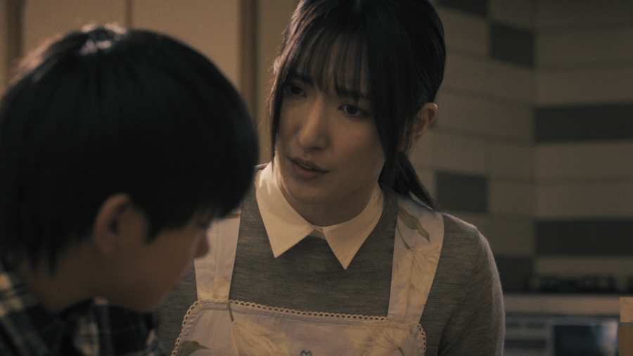 帆純 まひろ （ともの母親役）